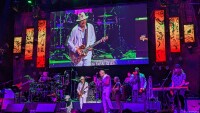Báječný, úžasný, strhující - prostě Santana!