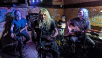 První skvělý americký koncert v Kingmanu